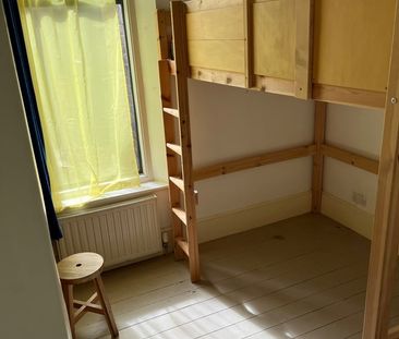 4 Bed Terraced House, York Road, E10 - Photo 3