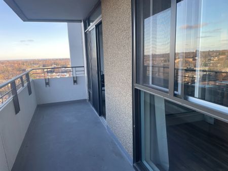 For Lease - 1320 Mississauga Valley Boulevard Unit# 812, Mississauga, Ontario - Photo 4