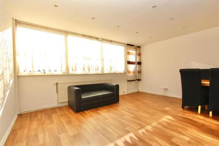 3 bedroom house to rent - Photo 2