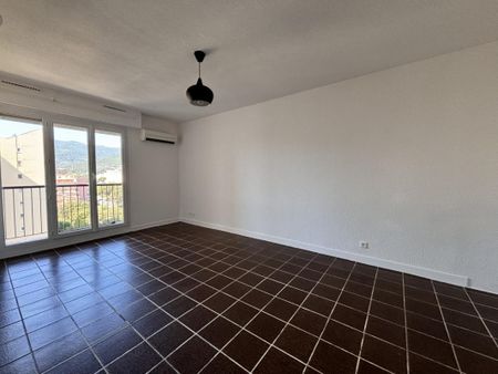 Location appartement à Bastia - Photo 4