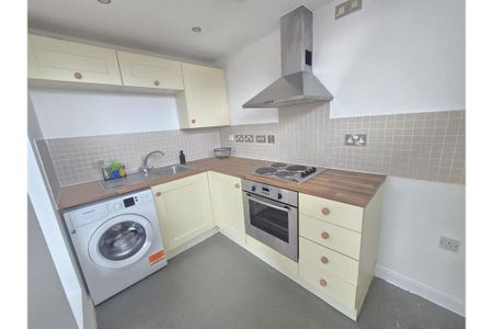 1 bedroom flat to rent - Photo 5