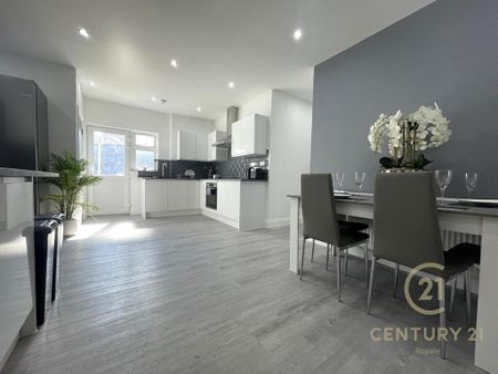 1 bedroom in a house share to rent - Photo 5