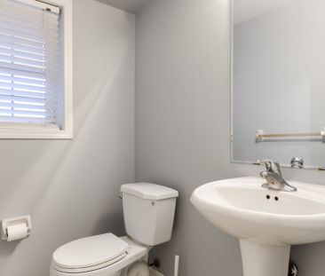 For Lease - 20 Woltner Way, Markham, Ontario - Photo 6