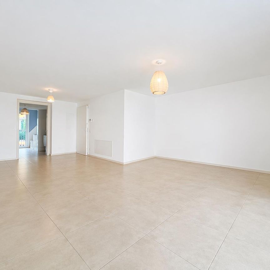 Moderno appartamento 4.5 locali arredato a Novazzano - Foto 1