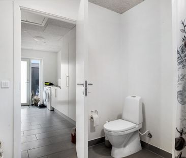 Moderne 2-værelses rækkehus til leje i Silkeborg - Photo 4