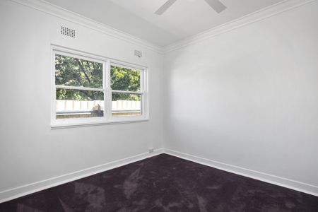 Charming Family Home in a Great Location! - Photo 5