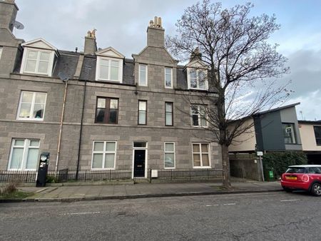 80 Fonthill Road, AB11 6UL, Aberdeen - Photo 2