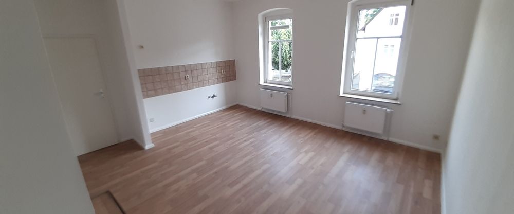 Living can be so beautiful. - Photo 1