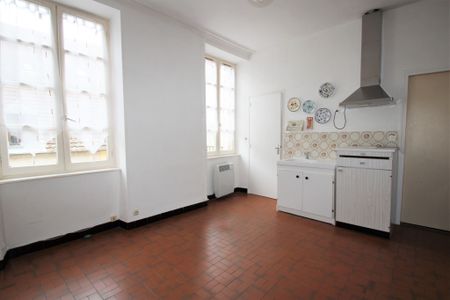 Location Appartement 2 pièces 39m² DECIZE 58300 - Photo 4