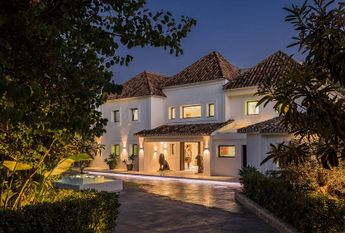 8 bedroom luxury Villa for rent in Benahavís, Spain