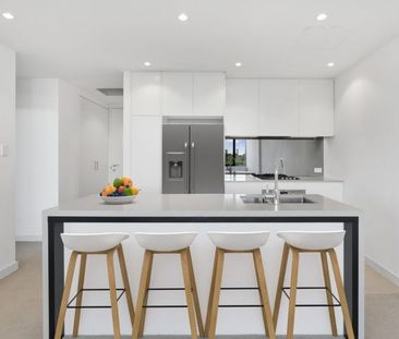 Premium Waterfront Living with Study Nook & Balcony | Rozelle Build... - Photo 4