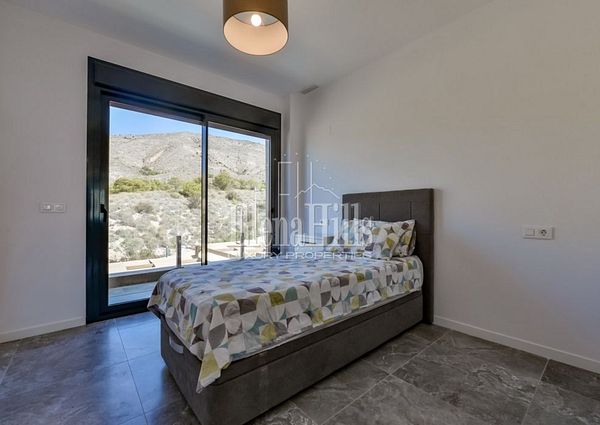 Modern duplex with sea views in Sierra Cortina, Finestrat, Benidorm, Alicante