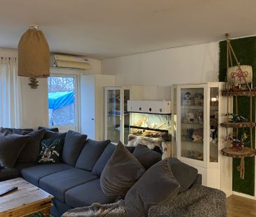 Sättra gård lillgården, Adelsö - Foto 2