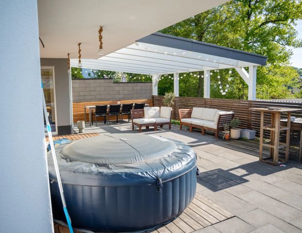 Moderne Erdgeschosswohnung mit Sauna & Garten - Foto 1