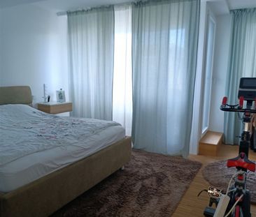 Gemüt­li­che 4,5‑Zimmer Mai­so­nette Woh­nung in moder­ner Wohnanlage - Photo 4