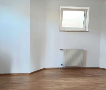 Golfplatznähe, barrierefreie 2 ZI mit schönen Ausblick, Parkplatz - Foto 3