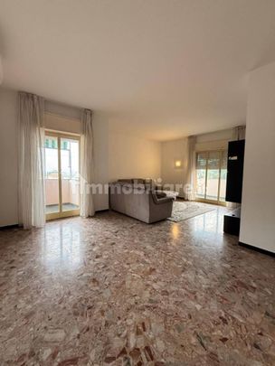 Appartamento ottimo stato, quarto piano, Pegli, Genova - Photo 1