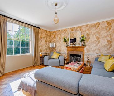 6 bedroom detached house to rent - Photo 2