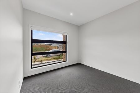 4 Richmore Road, Wyndham Vale VIC 3024 - House For Rent | Domain - Photo 4