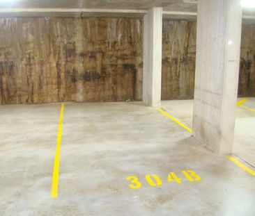 304B/5 Centennial Avenue, Lane Cove NSW 2066 - Apartment For Rent |... - Photo 1