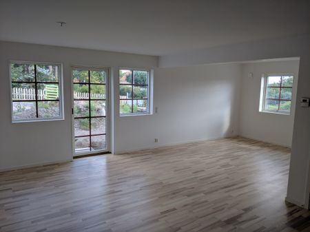 Bergsbrunna villaväg, Uppsala - Photo 3