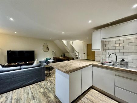 1 bedroom flat to rent - Photo 3