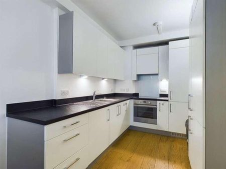 Brighton Belle, Brighton, BN1 - Photo 4