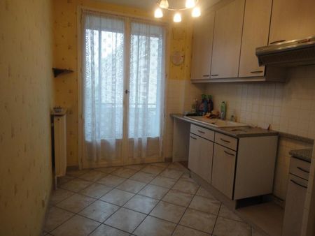 Location Appartement 3 pièces 69m² VILLEURBANNE 69100 - Photo 2