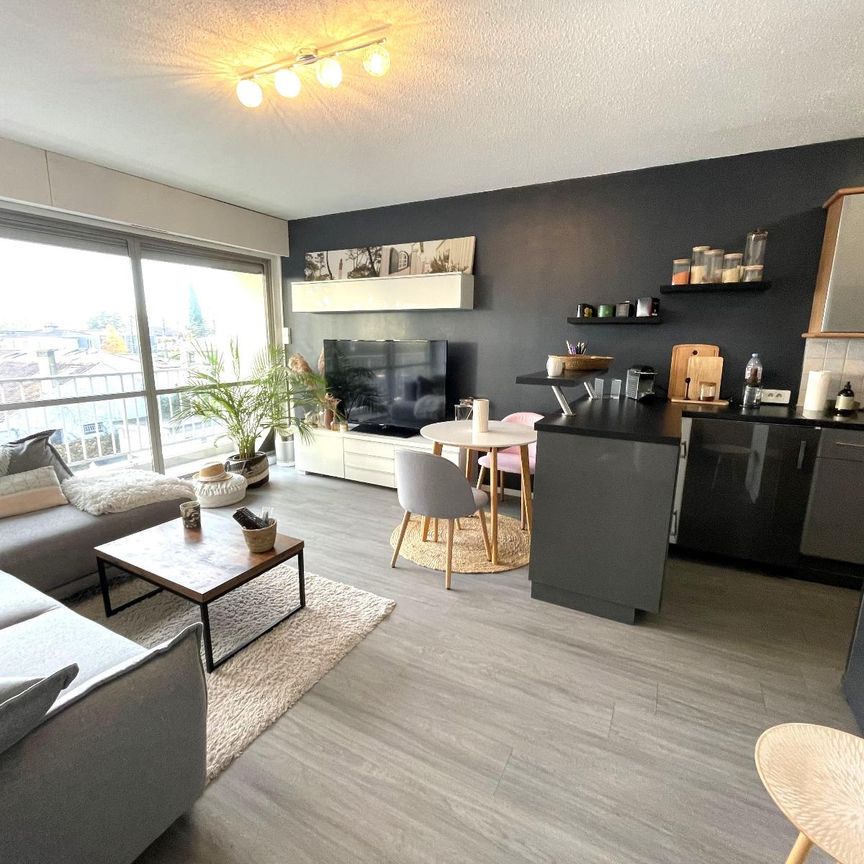 Location Appartement 2 pièces 42m² BORDEAUX 33200 - Photo 1