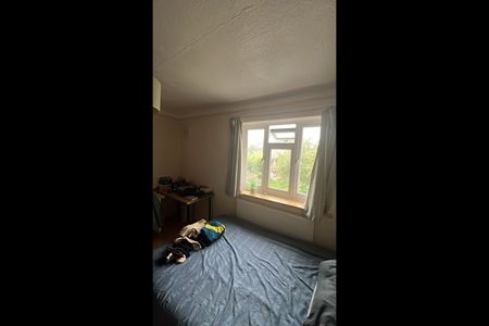 Room in a Shared House, Queensland Avenue, SW19 - Photo 3