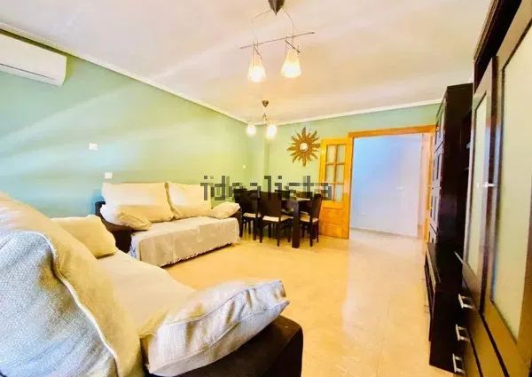 Alquiler de piso en Calle Isidoro de la Cierva, 4