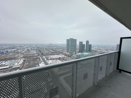 For Lease - 8 Interchange Way Unit# 4805, Vaughan, Ontario - Photo 4