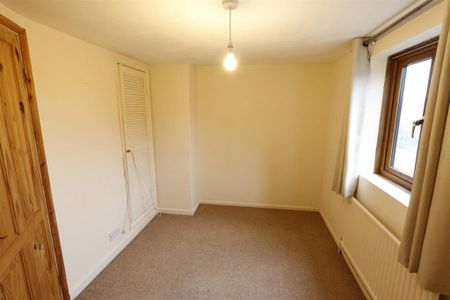 2 bedroom cottage to rent - Photo 5