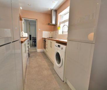 2 bedroom terraced house to rent - Photo 5