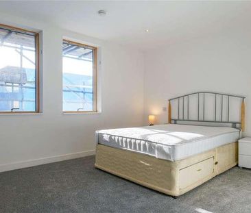 Queens Road, Reading, Berkshire, RG1 - Photo 3