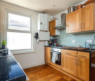 2 bedroom flat to rent - Photo 6