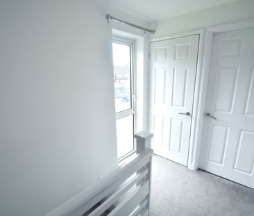 3 bedroom semi-detached house to rent - Photo 4