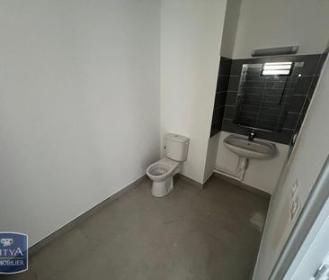 Location Appartement 1 pièce 41m² LE TAMPON 97430 - Photo 4
