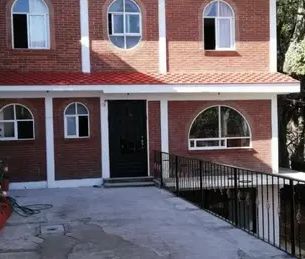 Se vende amplia casa de 5 recámaras en San Juan Tepeximilpa, Tlalpan - Photo 1