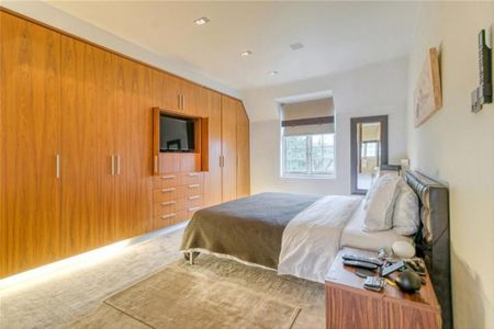 6 bedroom house to rent - Photo 3