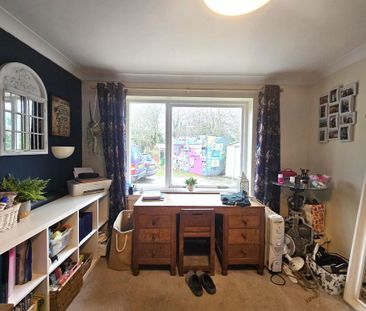 3 bedroom detached house to rent - Photo 4