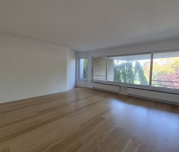 FOREST - FACE AU PARC - Photo 6