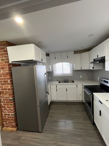 For Lease - 259 Tiffin Street, Barrie, Ontario - Photo 5