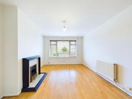 2 bedroom maisonette to rent - Photo 5