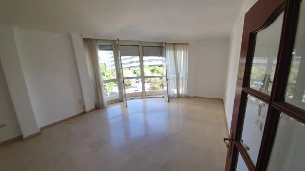 Piso de alquiler en Calle Bulevar Hernán Ruiz, 19, Ciudad Jardín - Zoco - Photo 1