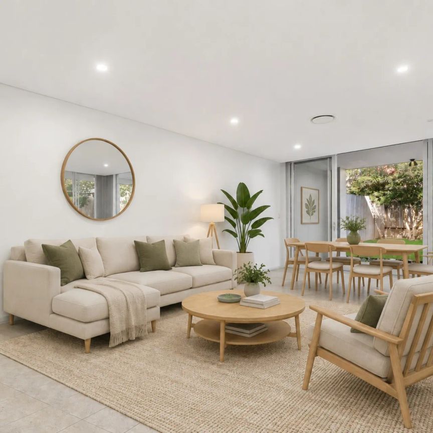 Light Filled and Spacious Residence - Photo 1