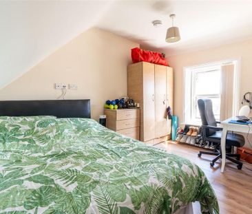 2 bedroom maisonette to rent - Photo 4