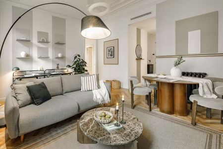 Calle de Francisco de Rojas, Madrid, Community of Madrid 28010 - Photo 3