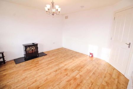 11 Sandymount Green, Newtownabbey, BT36 5FB - Photo 2