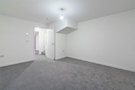 3 bedroom terraced house to rent - Photo 2